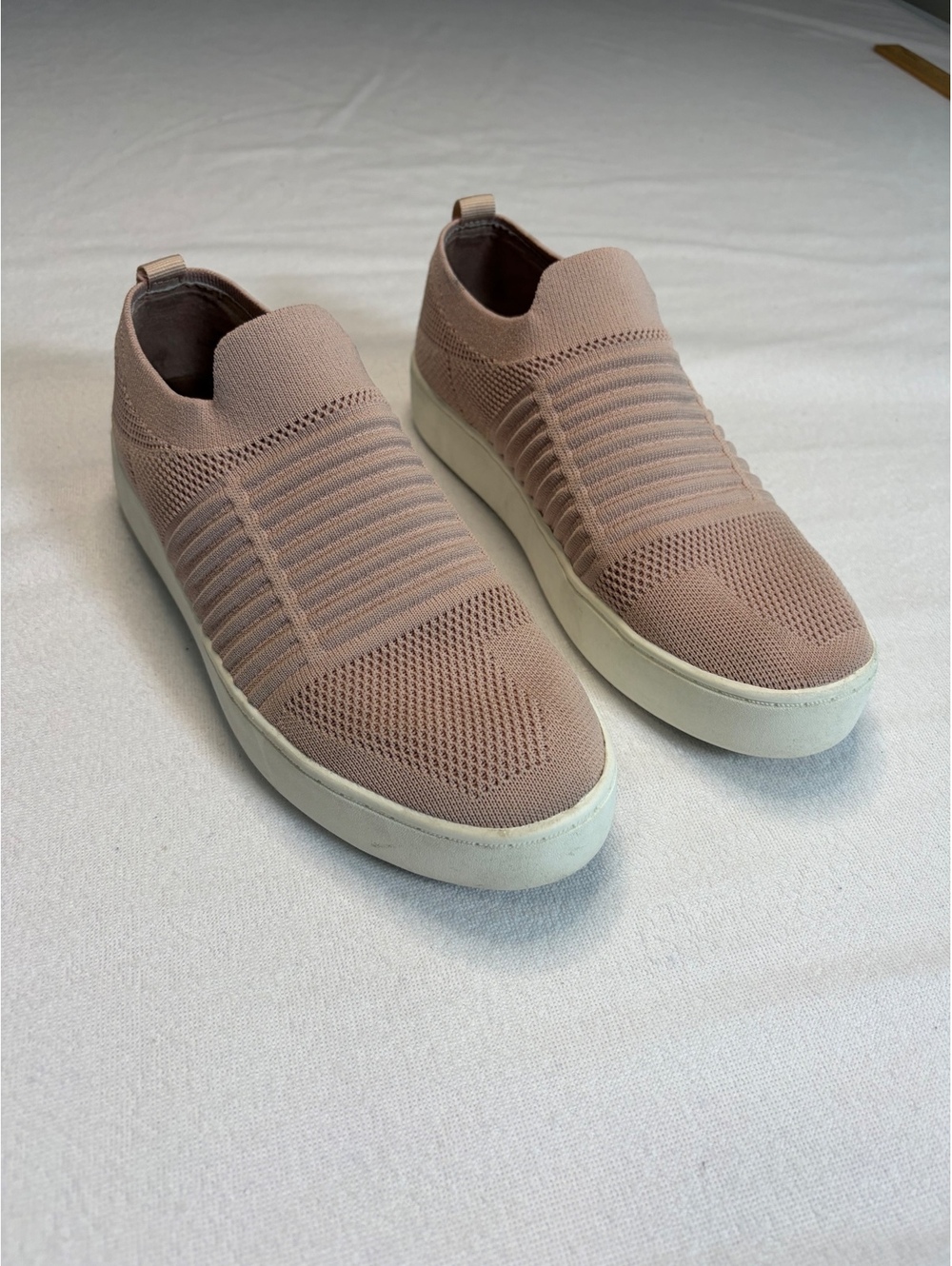 Junes Pink Knit Slip-On Sneakers Size 9
